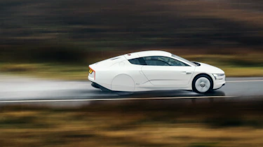 Volkswagen XL1 – side rear