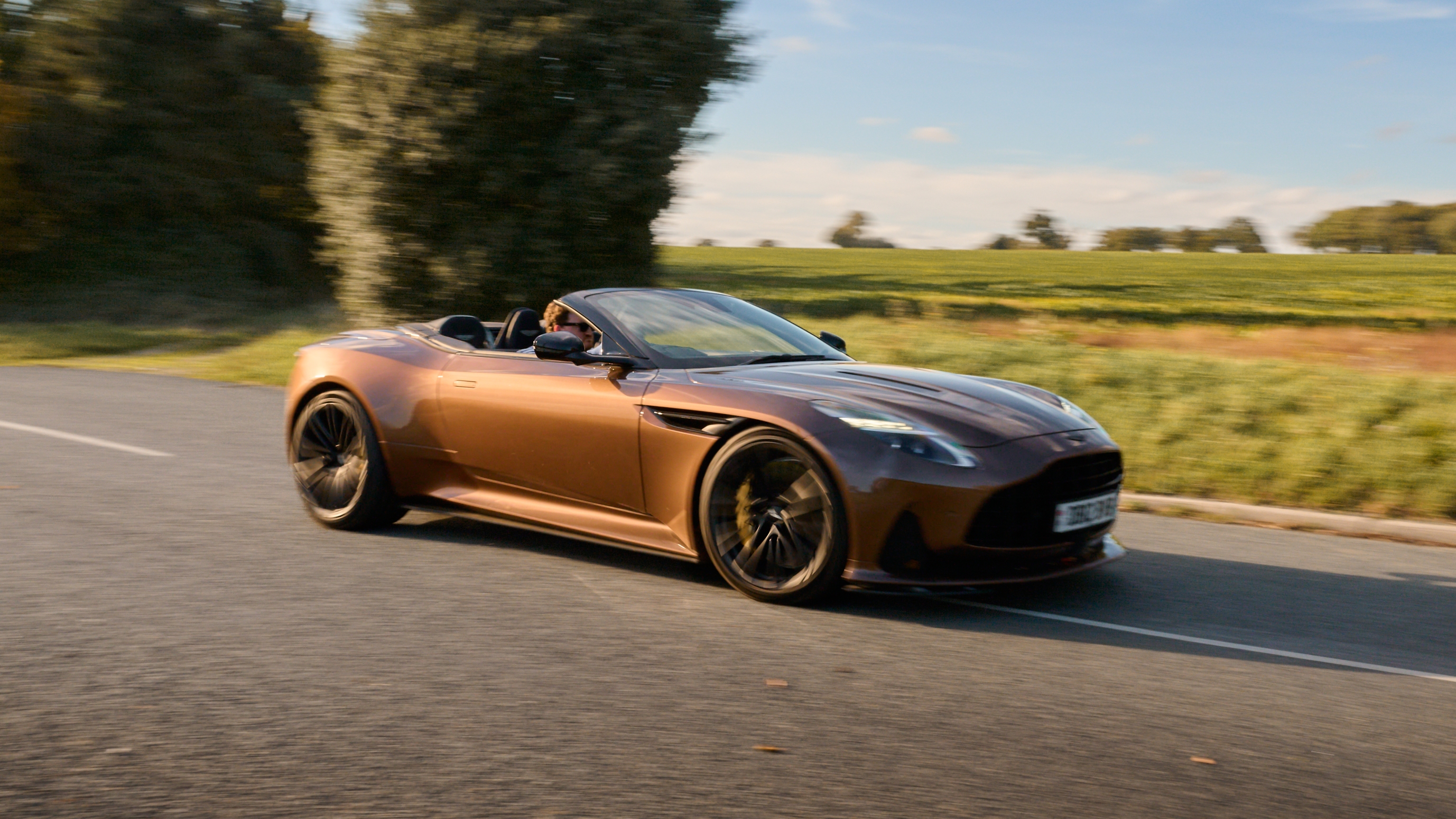 Aston Martin DB12 Volante front