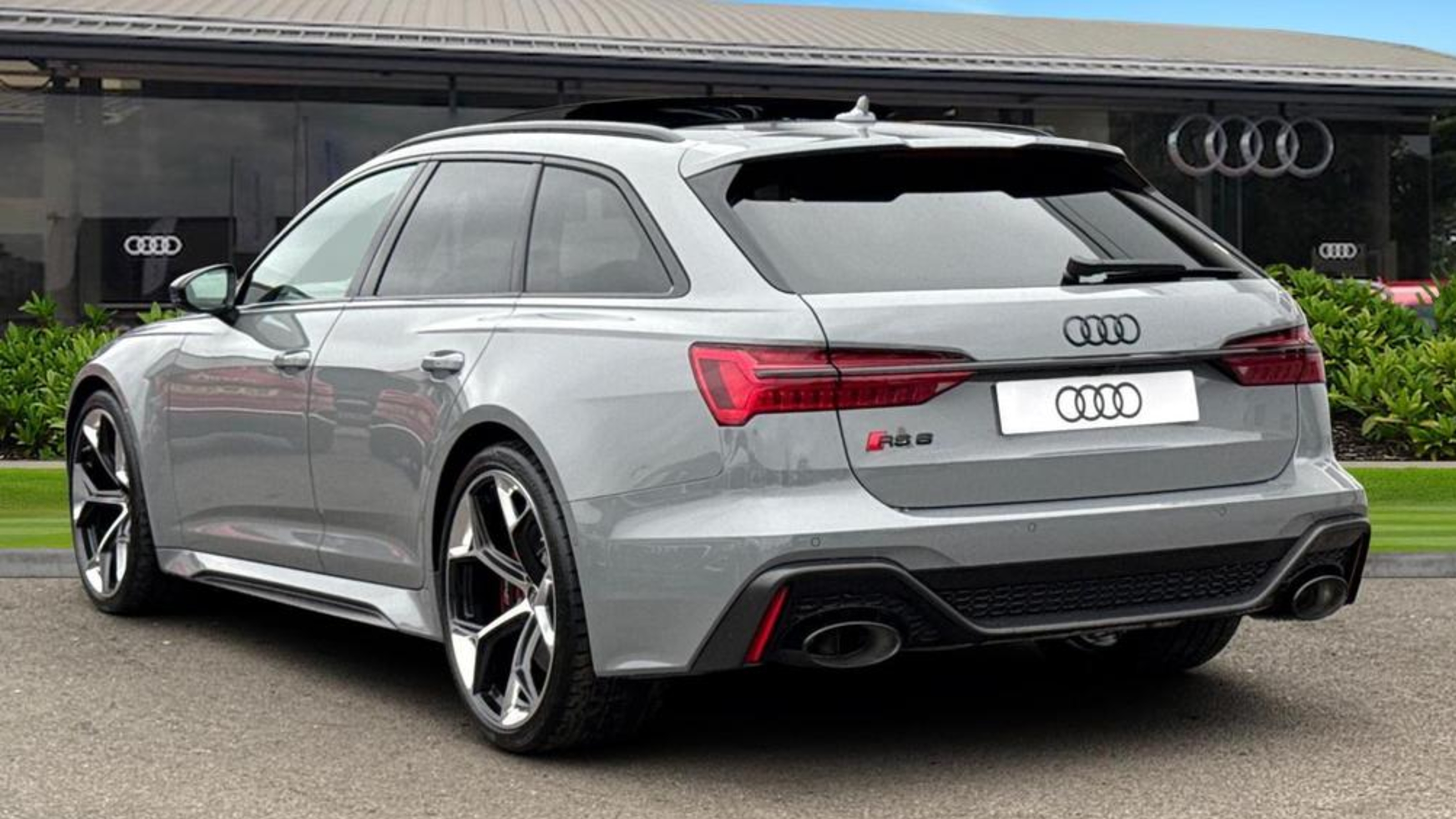 Audi RS6