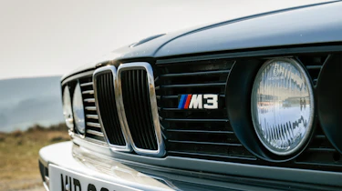 BMW E30 M3 – front