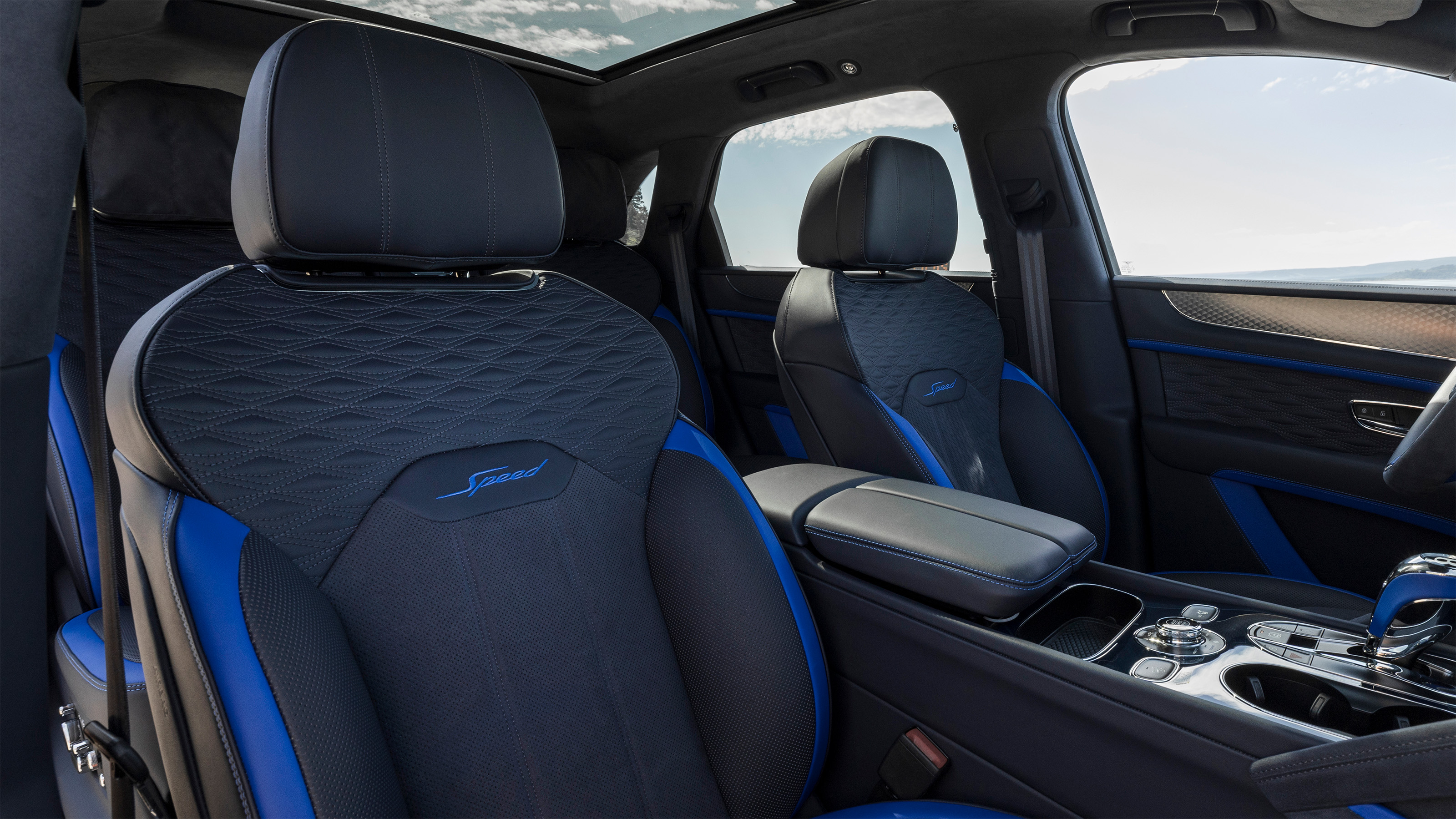 Bentley Bentayga Speed – seats