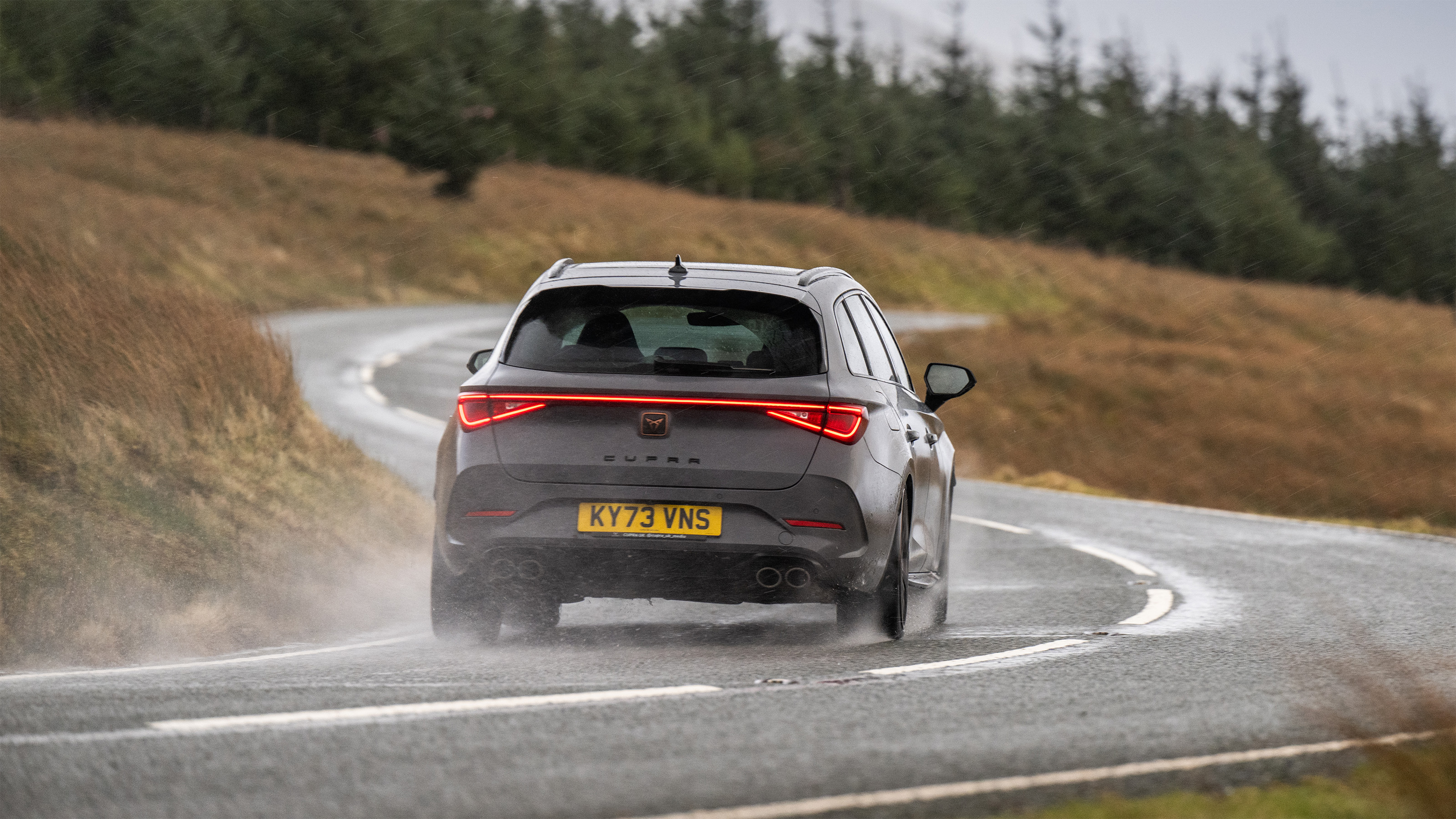 Cupra Leon Estate 310 4Drive – rear