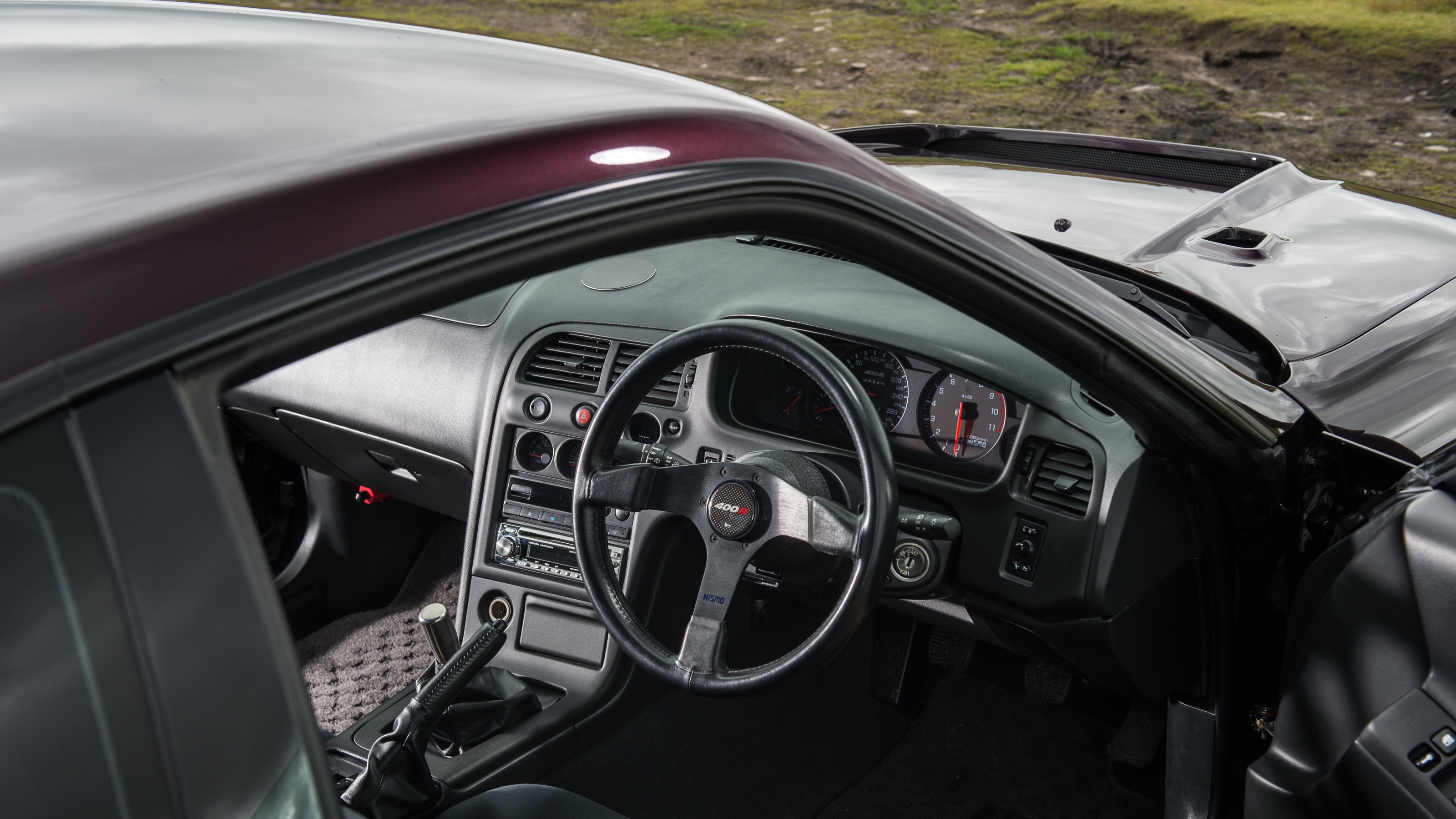 Skyline GT-R Nismo 400R – interior