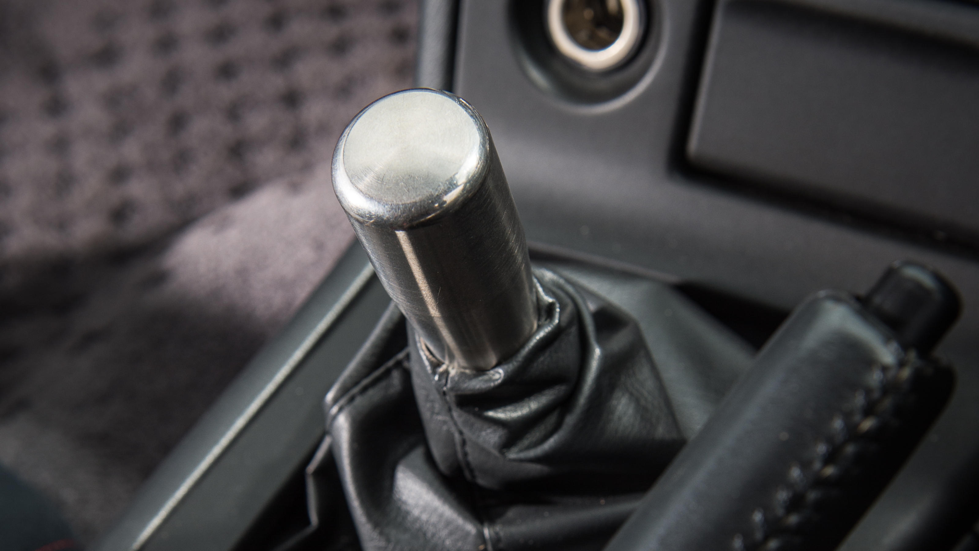 Skyline GT-R Nismo 400R – shifter
