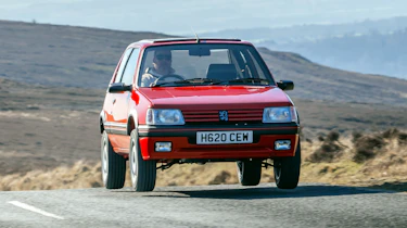 Peugeot 205 GTI front