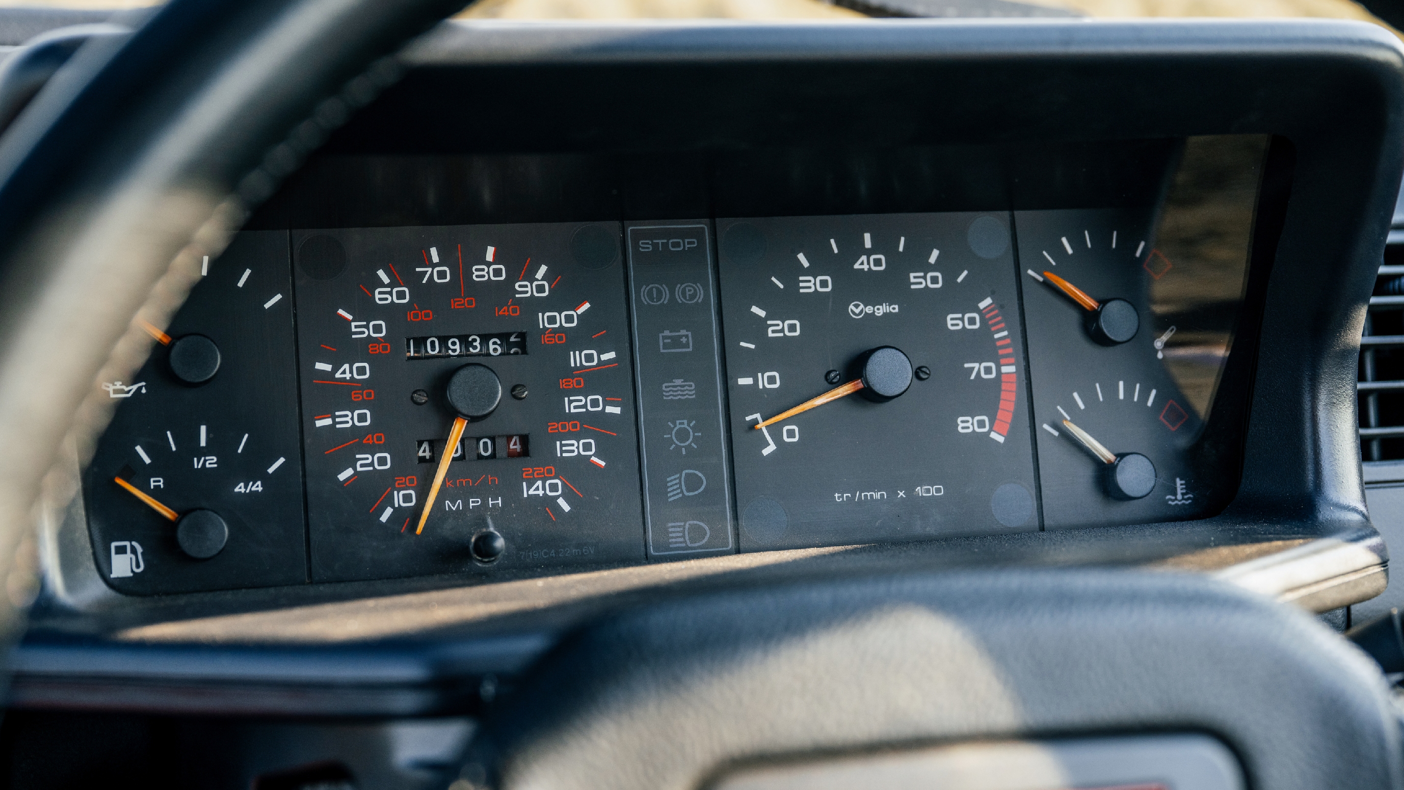 Peugeot 205 GTI – instruments