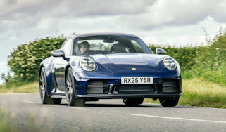 Porsche 911 Carrera T – front