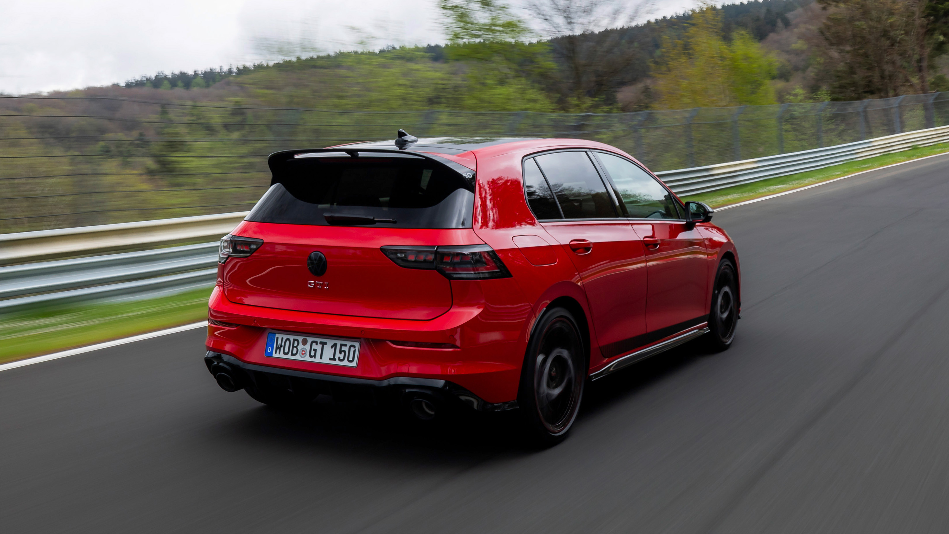 Volkswagen Golf GTI Edition 50 – rear
