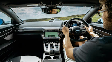 Aston Martin Vanquish interior