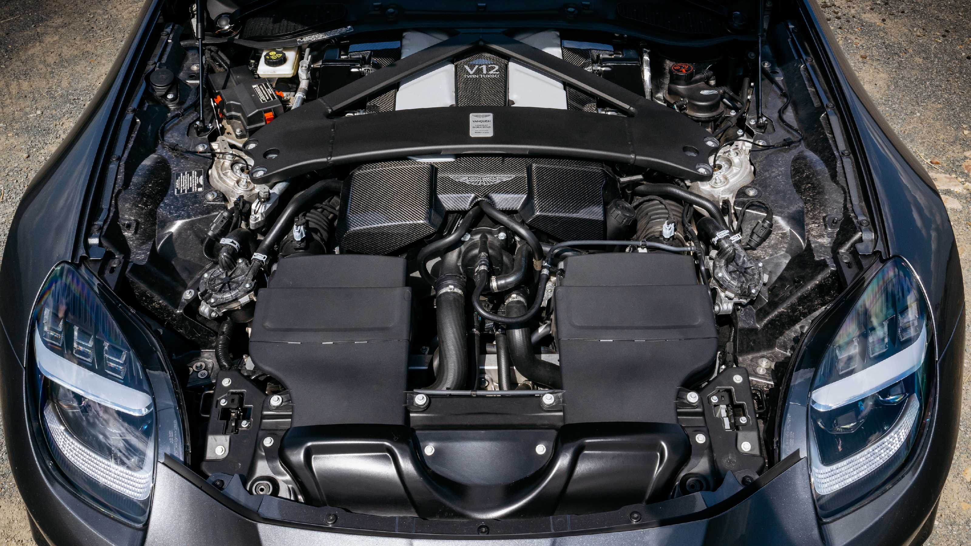 Aston Martin Vanquish engine