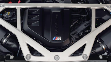 BMW M3 CS Touring – engine