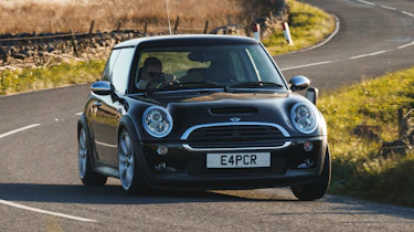 Cheap track cars Mini