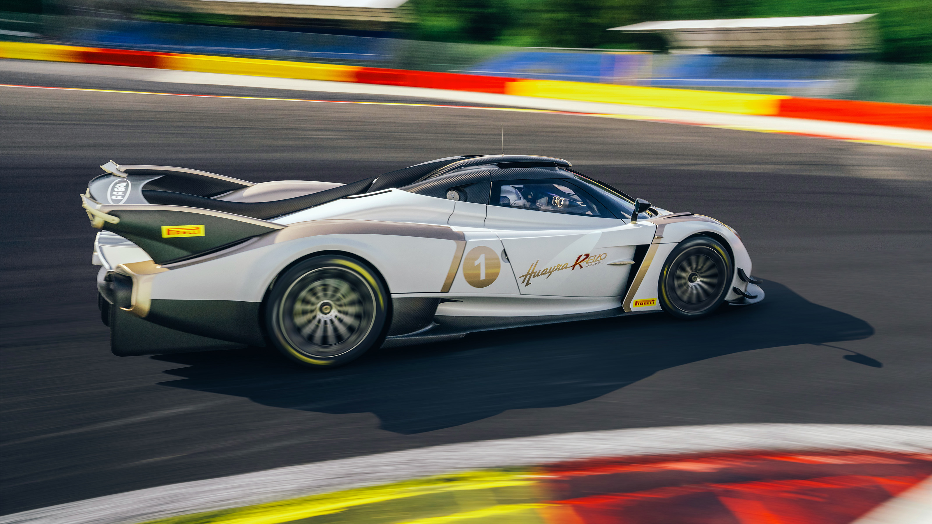 Pagani Huayra R Evo Roadster 