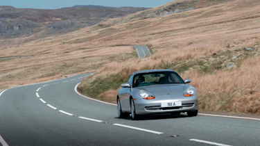 Porsche 911 Carrera (996) – front
