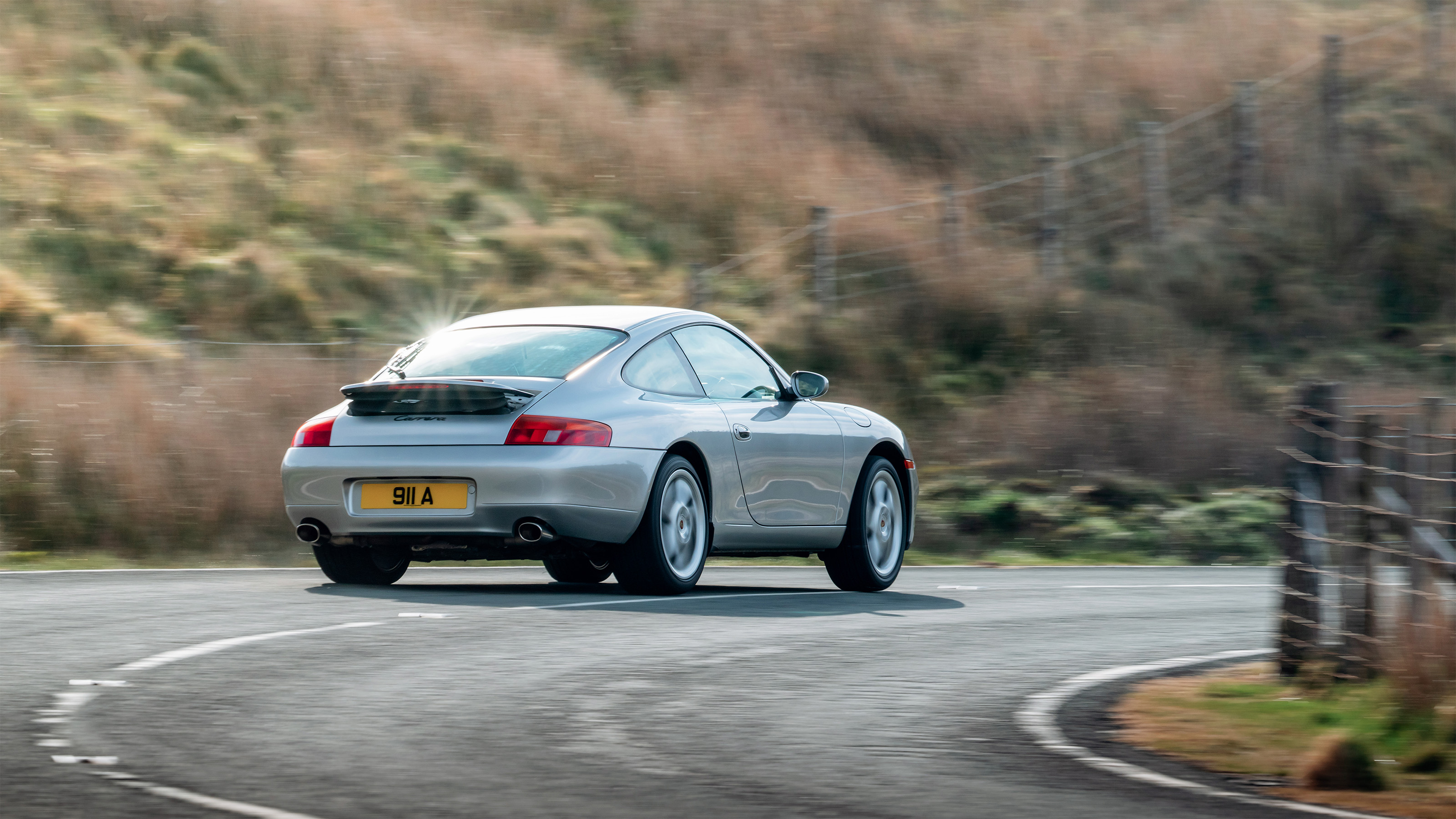 Porsche 911 Carrera (996) – rear