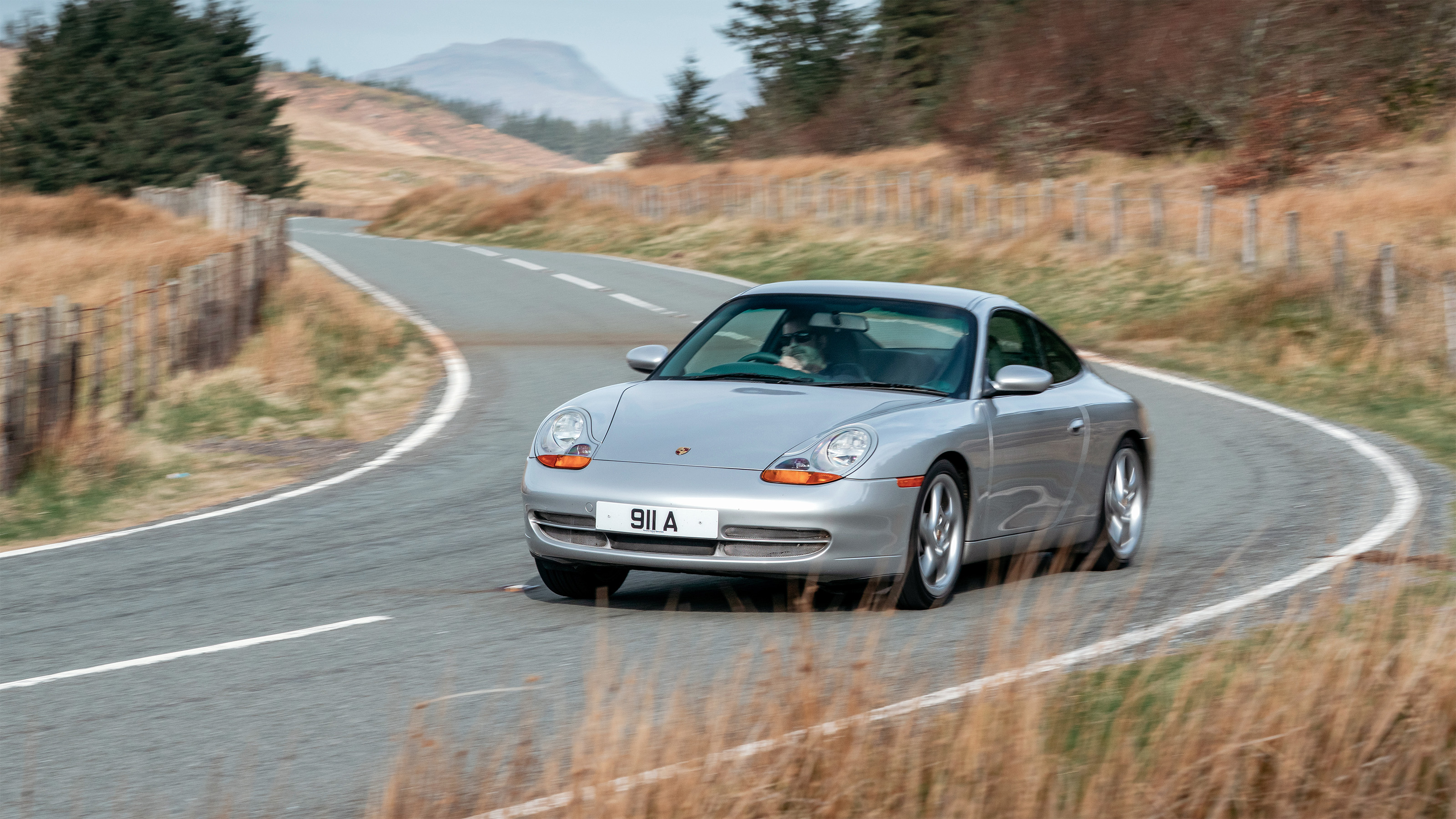 Porsche 911 Carrera (996) – front