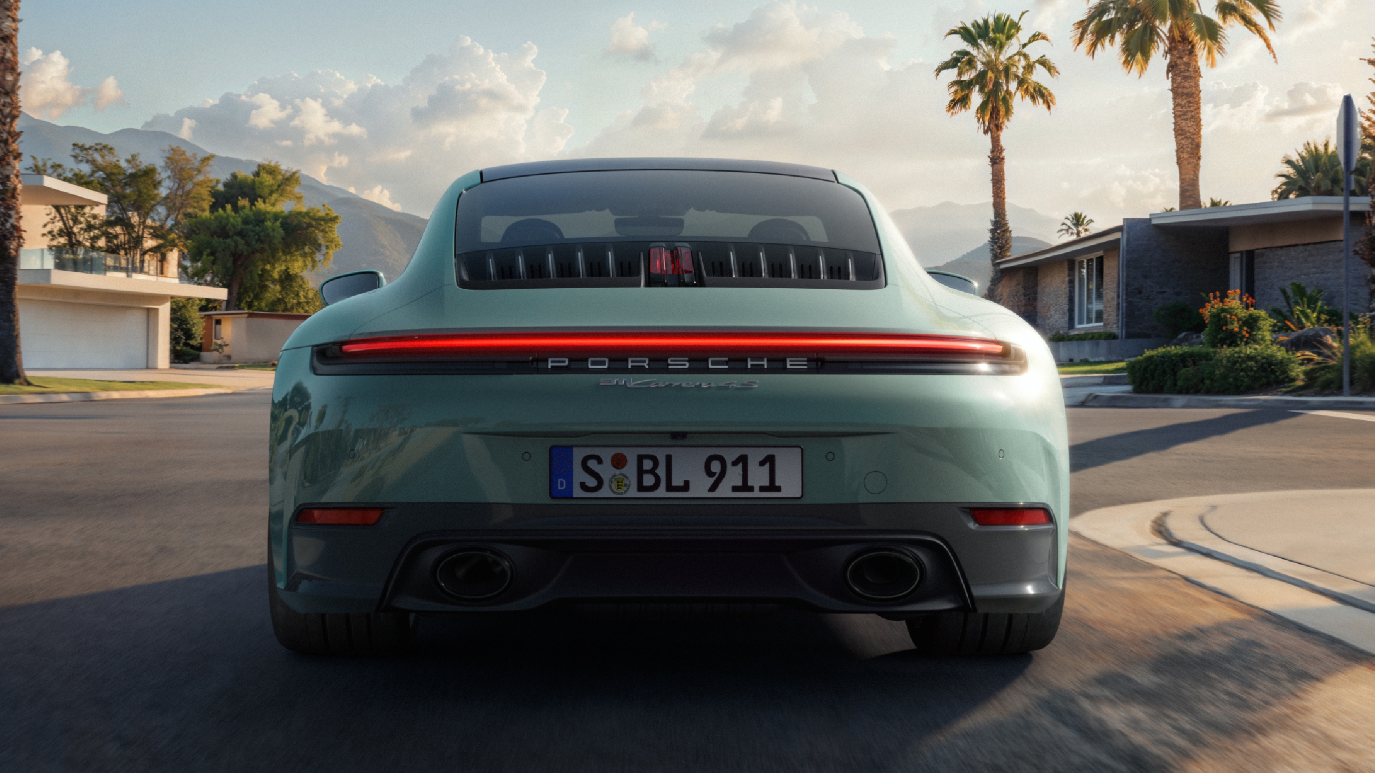 Porsche 911 Carrera 4S rear