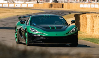 Rimac Nevera R – front