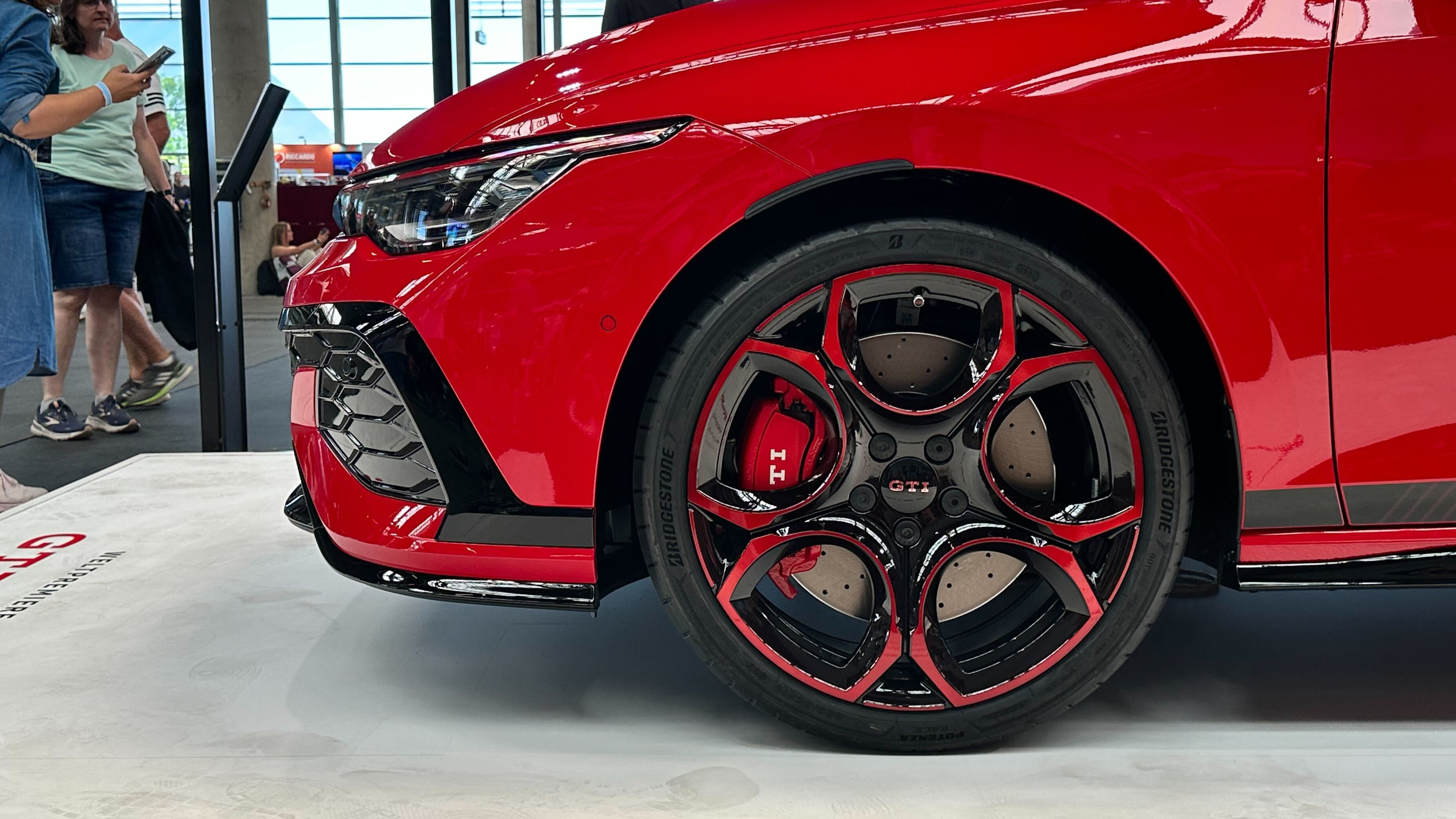 Volkswagen Golf GTI Edition 50