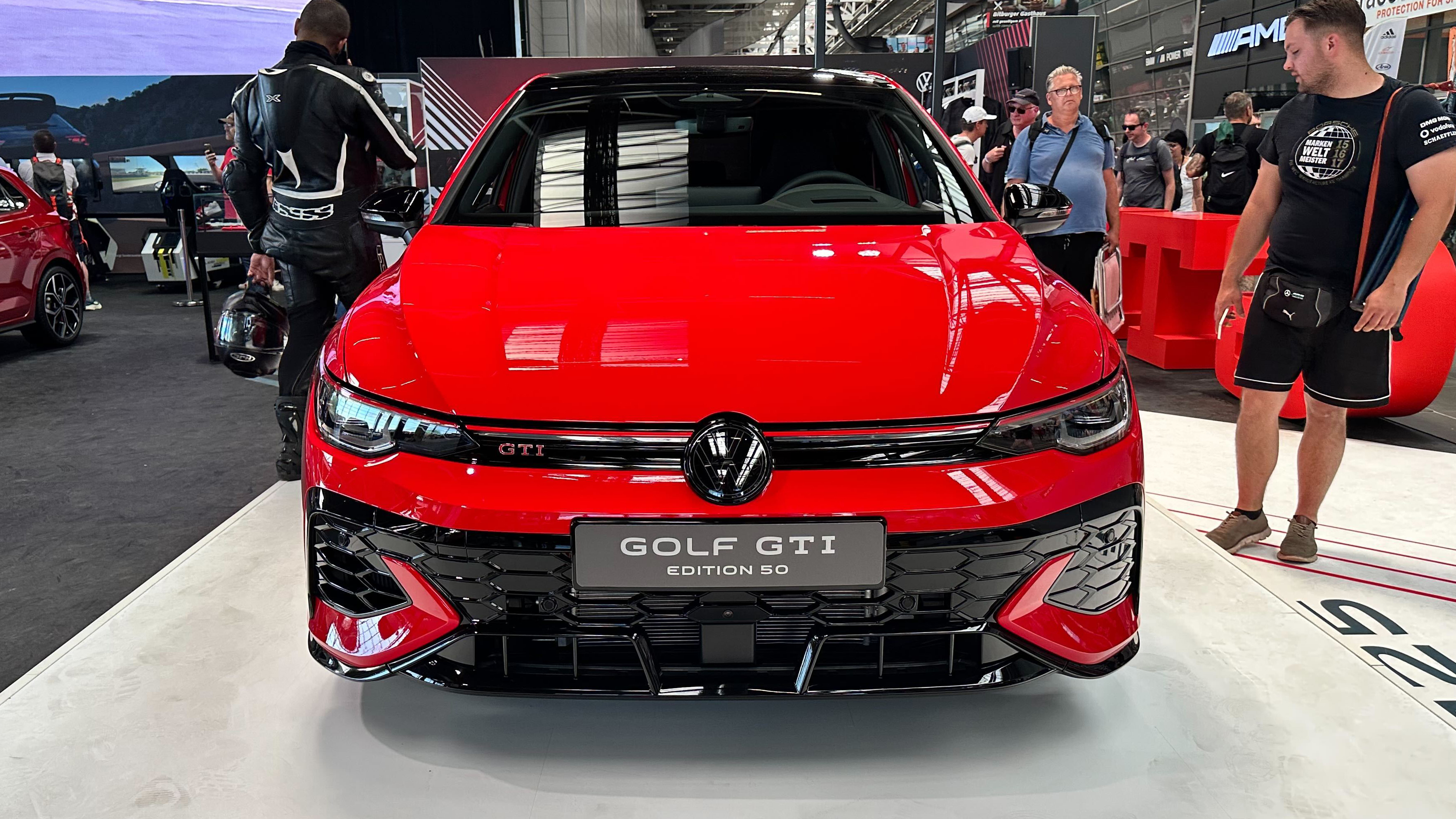 Volkswagen Golf GTI Edition 50