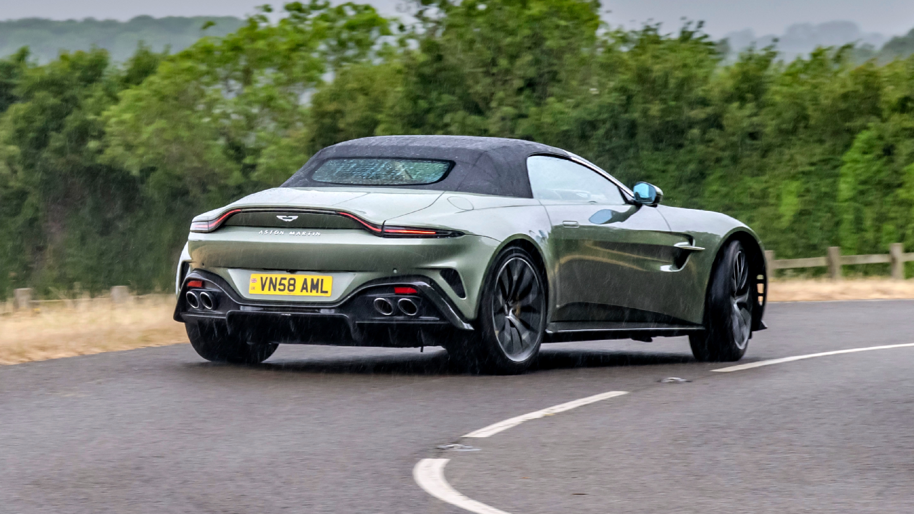 Aston Martin Vantage Roadster rear