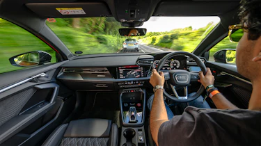 Audi S3 v BMW M235