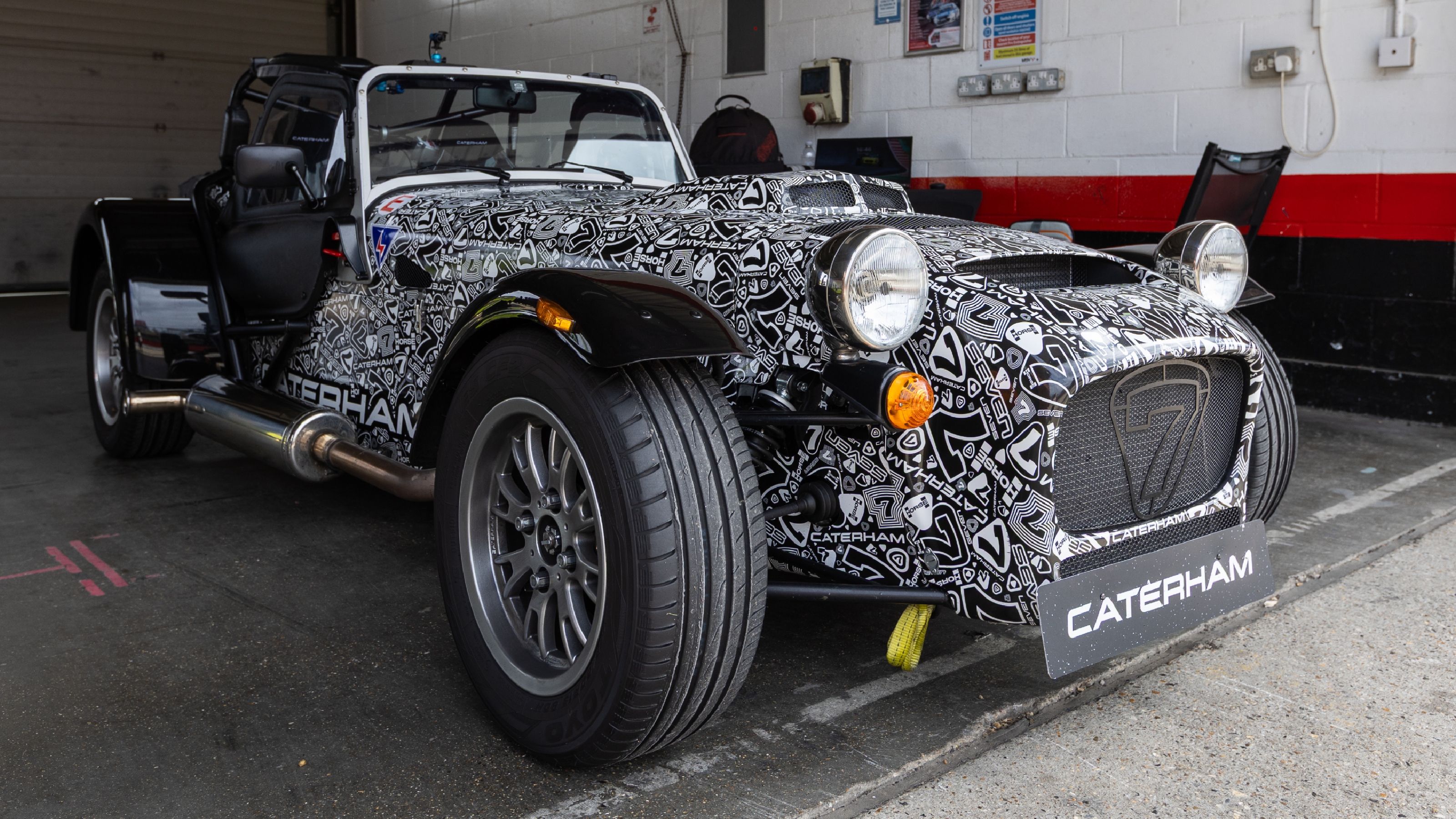 HORSE powered Caterham front