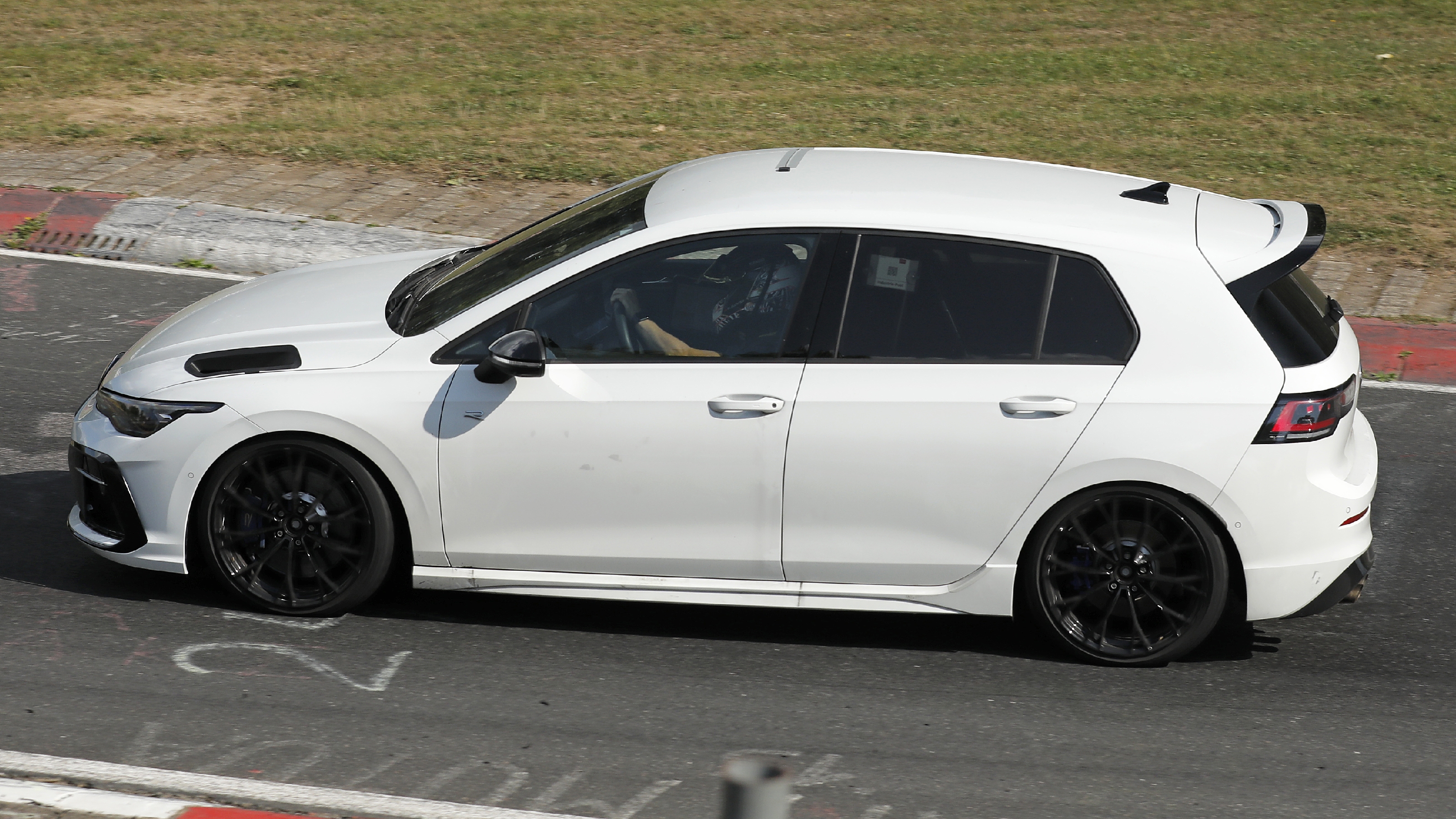 Golf R prototype side