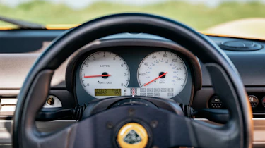 Lotus Elise S1 – stack dials