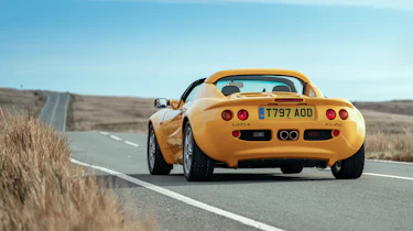 Lotus Elise S1 – rear