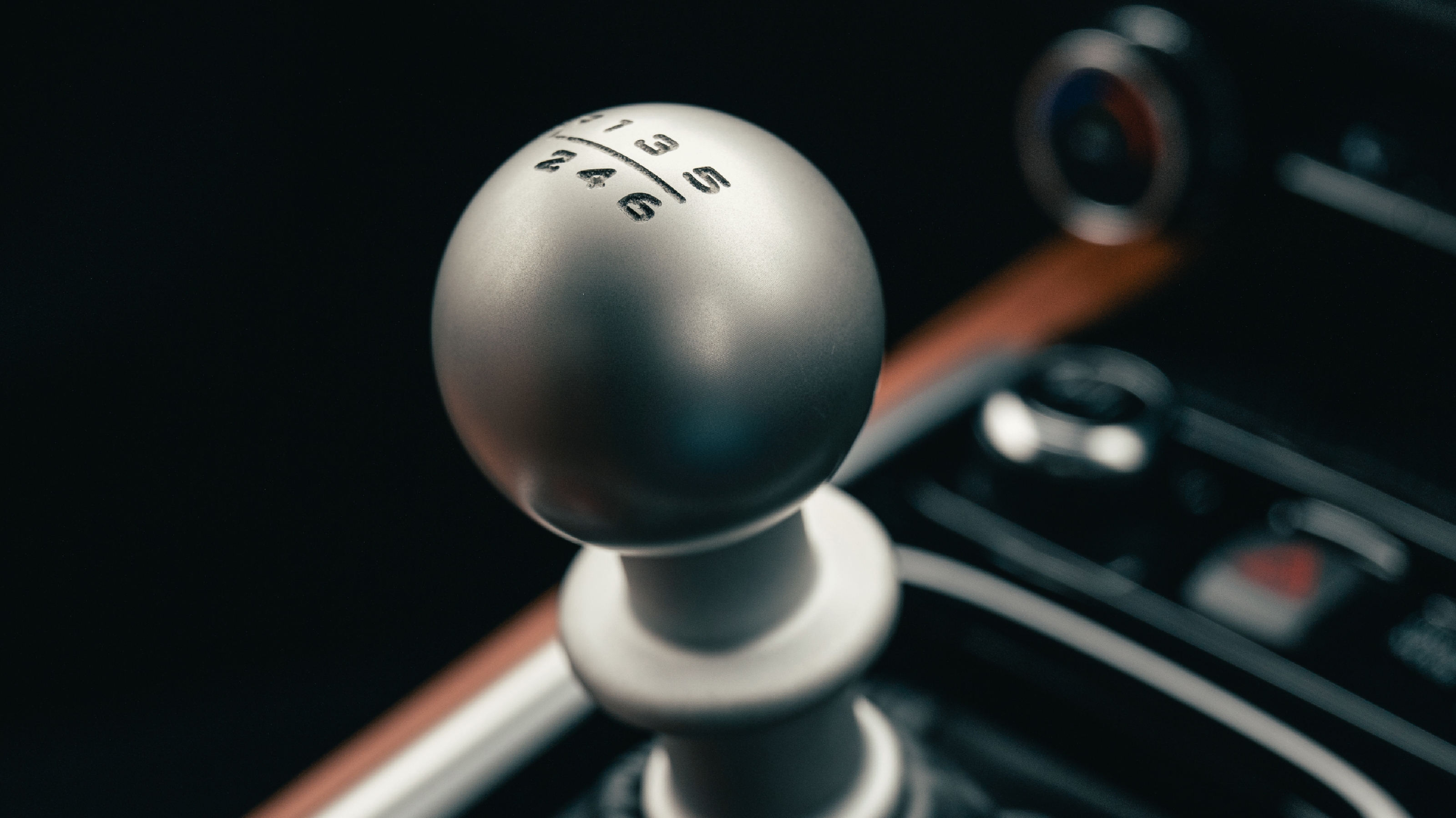 Lotus Emira details