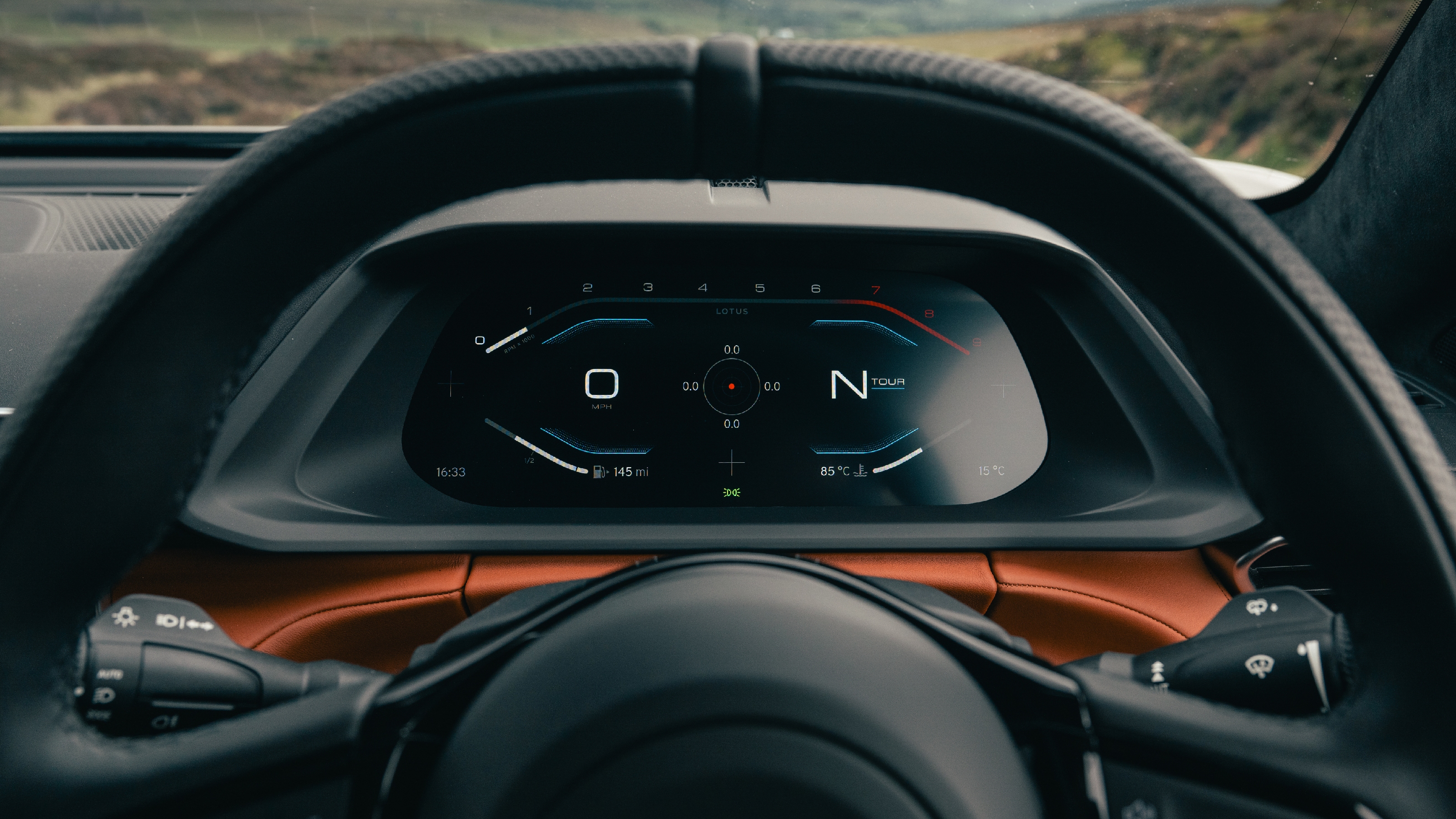 Lotus Emira review details interior