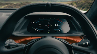 Lotus Emira review details interior