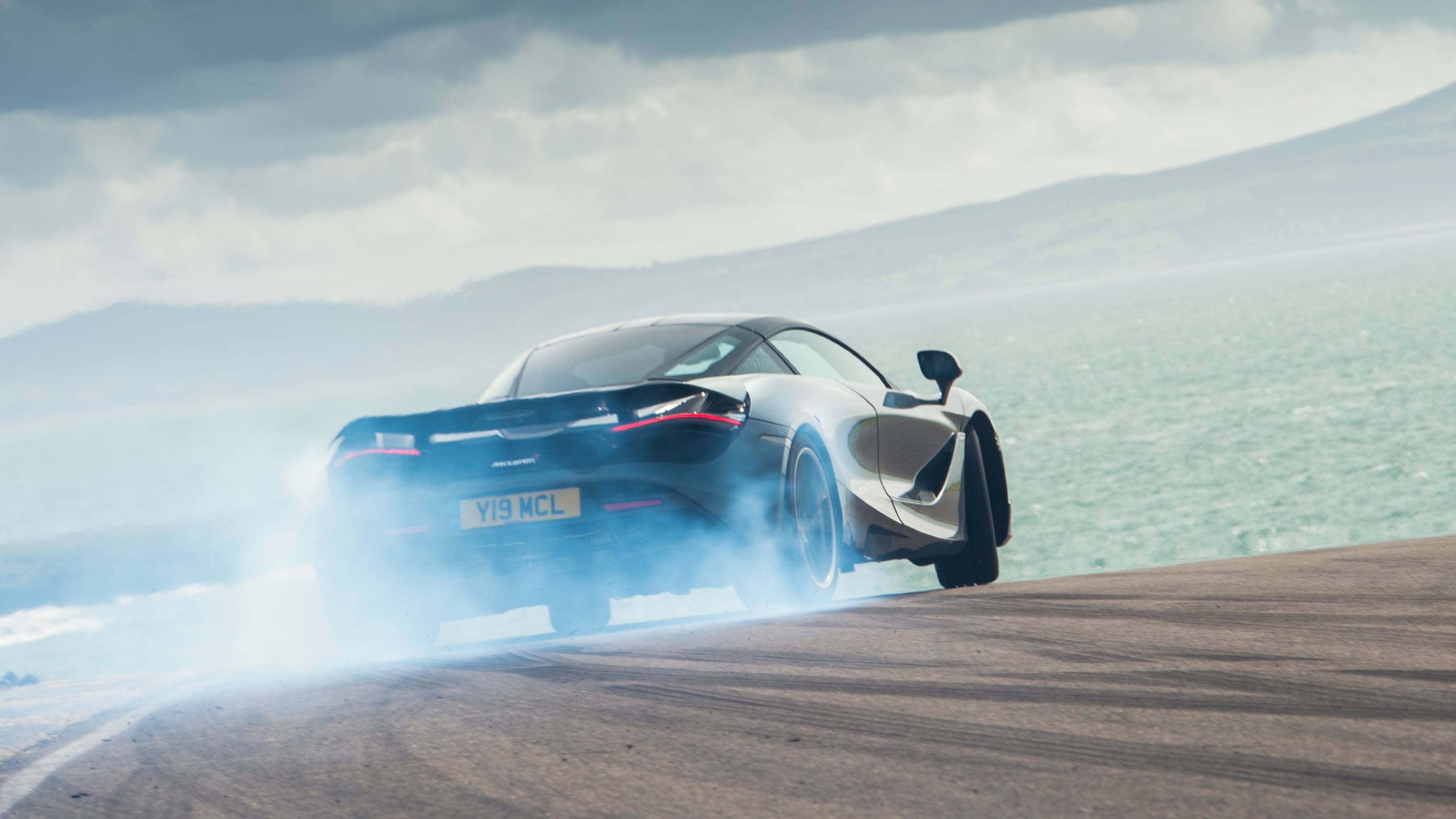 McLaren 720S track test