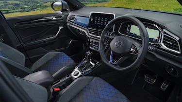 Volkswagen T-Roc R – interior
