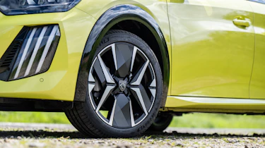 evo Fast Fleet Peugeot 208 GT