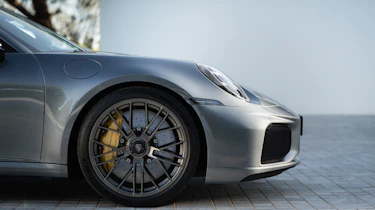 Porsche 911 Turbo S 992.2 side