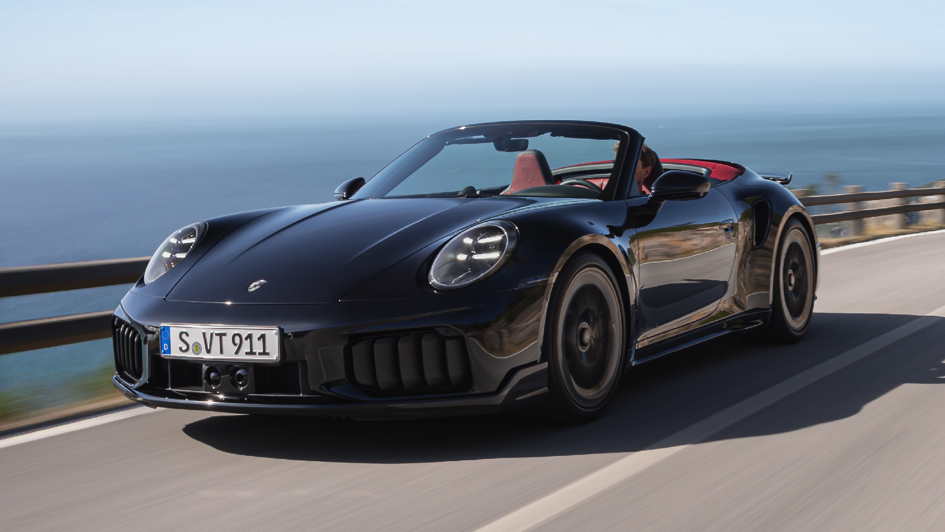 Porsche 911 Turbo S 992.2 front