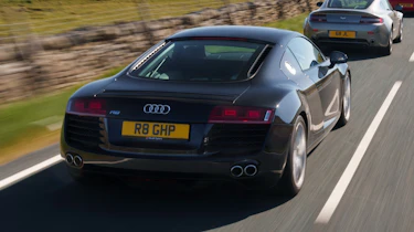 Audi R8 V8
