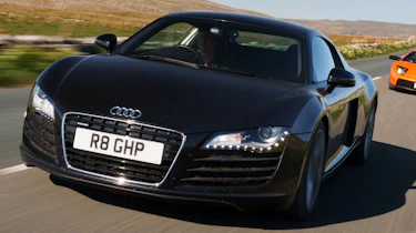 Audi R8 V8