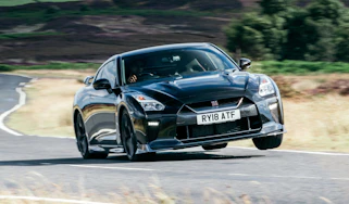 Nissan GT-R