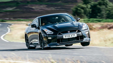 Nissan GT-R