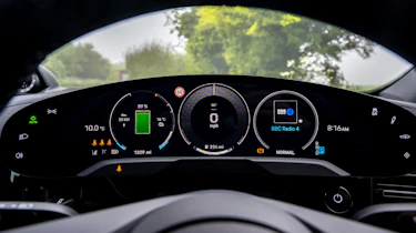 Porsche Taycan rwd