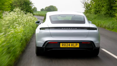 Porsche Taycan rwd