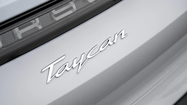 Porsche Taycan rwd