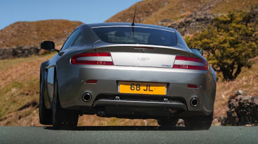 Aston Martin V8 Vantage