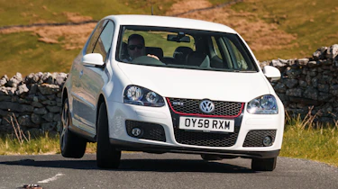 VW Golf GTI Mk5 front
