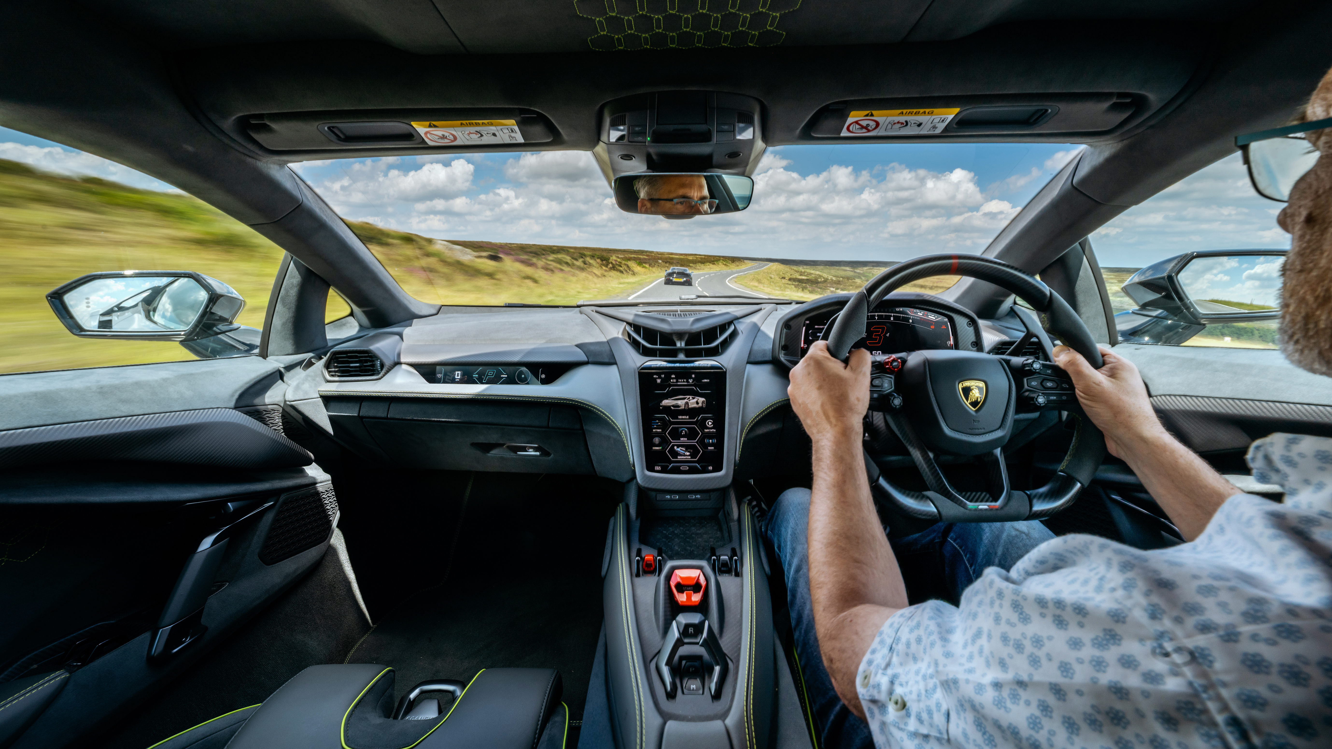 Lamborghini Revuelto