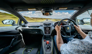 Lamborghini Revuelto