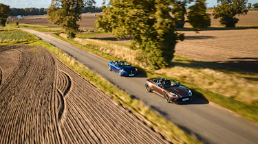 Aston Martin DB12 Volante v Maserati GranCabrio